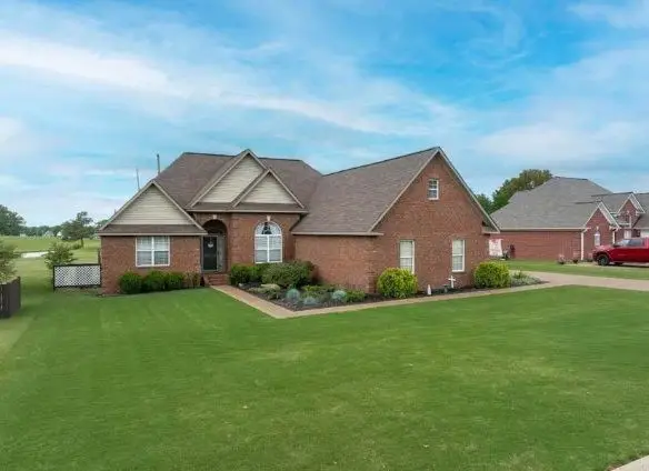 112 Fairway Dr, Covington, TN 38019 - #1