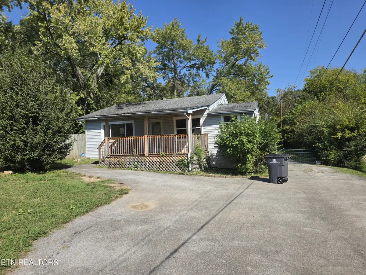 3906 Luwana Lane, Knoxville, TN 37917 - #1