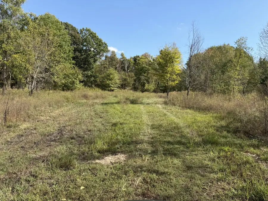 1990 Wixtown Rd, Westmoreland, TN 37186 - #2