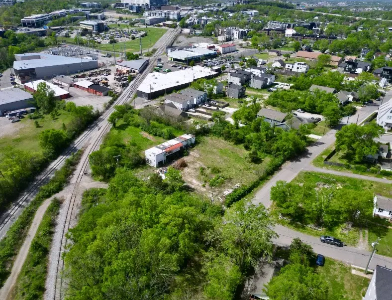 2305 Booker St, Nashville, TN 37208 - #3