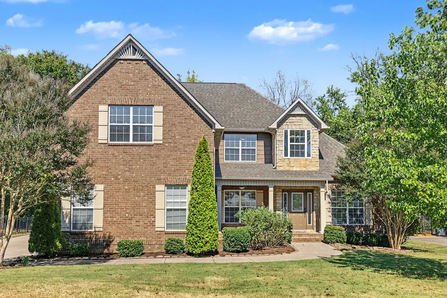 1002 Glessner Dr, Spring Hill, TN 37174 - #3