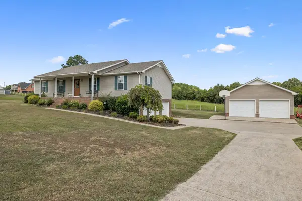 221 Main St E, Hickman, TN 38567