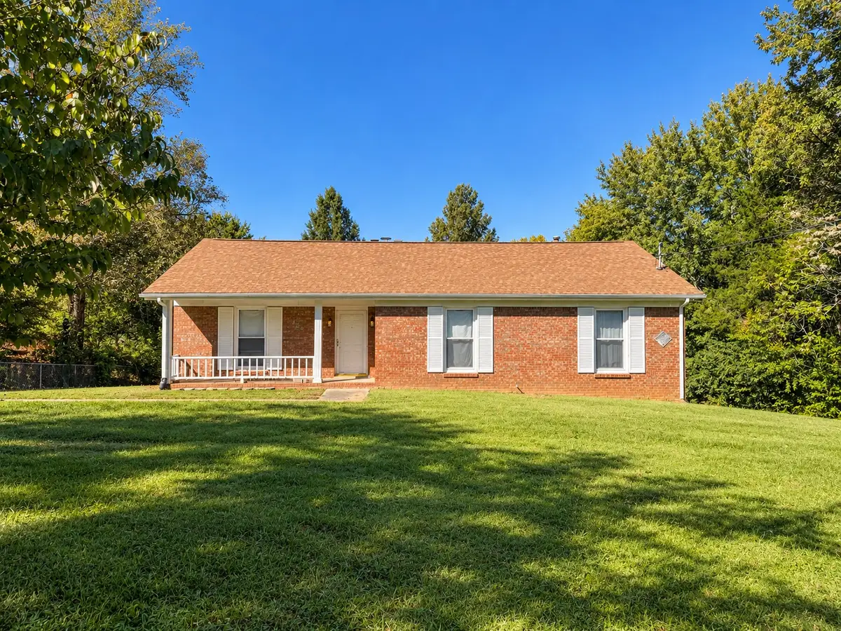 530 Sango Rd, Clarksville, TN 37043 - #1