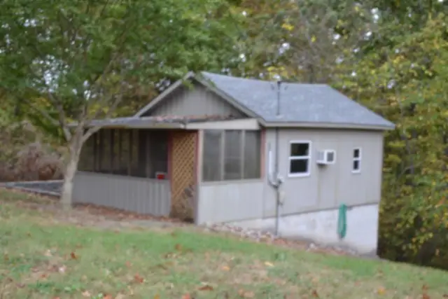 128 Cummins Ct, Celina, TN 38551 - #2