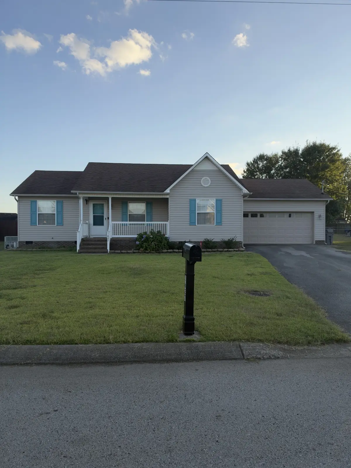 1627 Robert Rd, Columbia, TN 38401 - #1