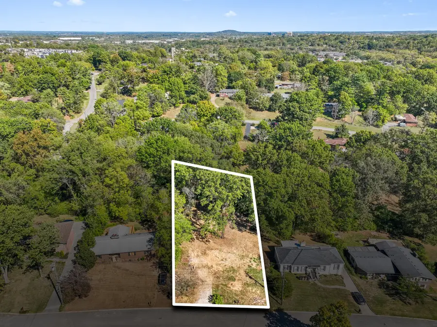 938 Giant Oak Dr, Nashville, TN 37217 - #2
