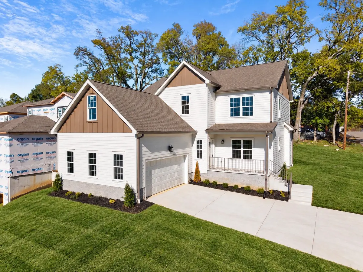 2401 Grover St, Nashville, TN 37207 - #1