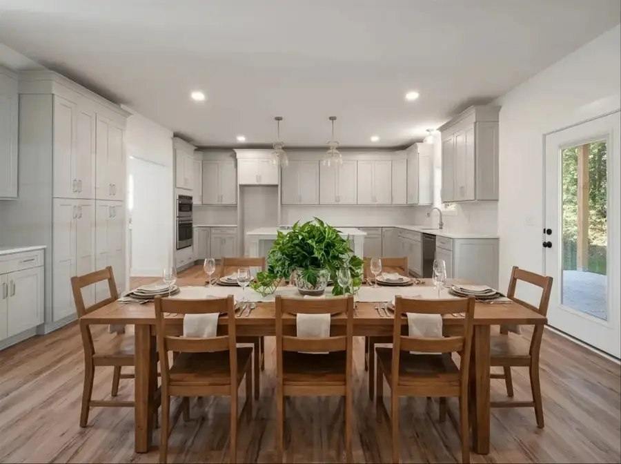 2401 Grover St, Nashville, TN 37207 - #3