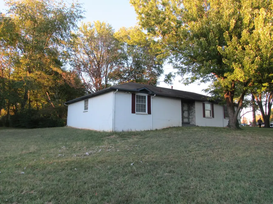 409 Pioneer Dr, Smyrna, TN 37167 - #2