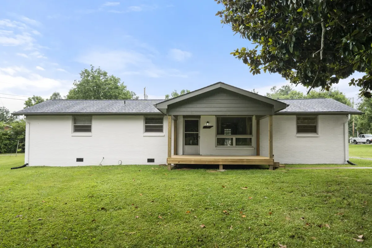 1156 Chestnut Dr, Burns, TN 37029 - #1