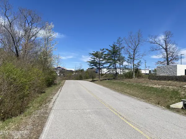 10 Hwy 127 North, Crossville, TN 38555