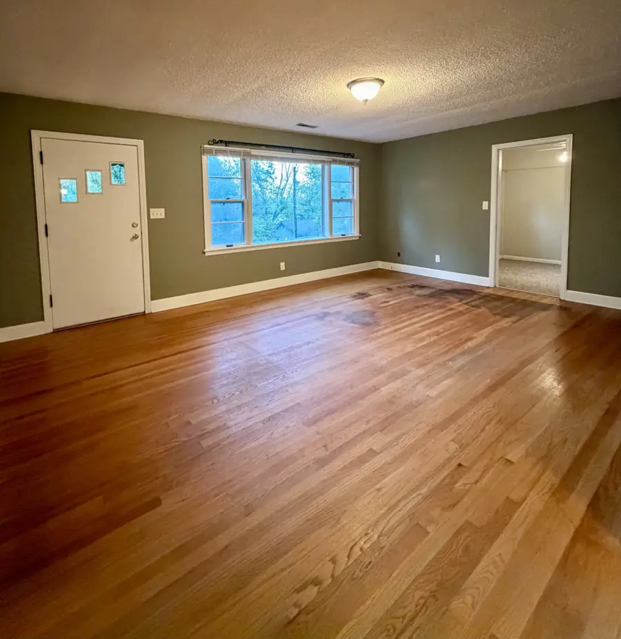 1072 Stanley Ave, Chattanooga, TN 37421 - #2