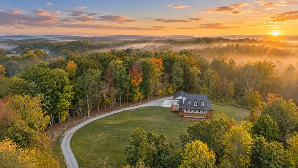 1061 Big Bartons Creek Road, Dickson, TN 37055