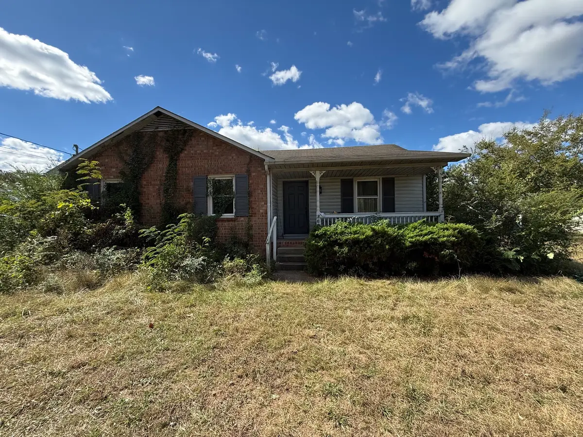 2639 Reynolds Dr, Murfreesboro, TN 37129 - #1