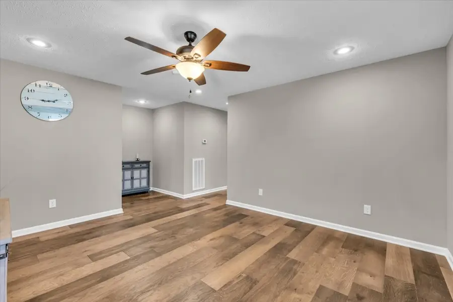 1306 Old Cowan Rd, Winchester, TN 37398 - #3
