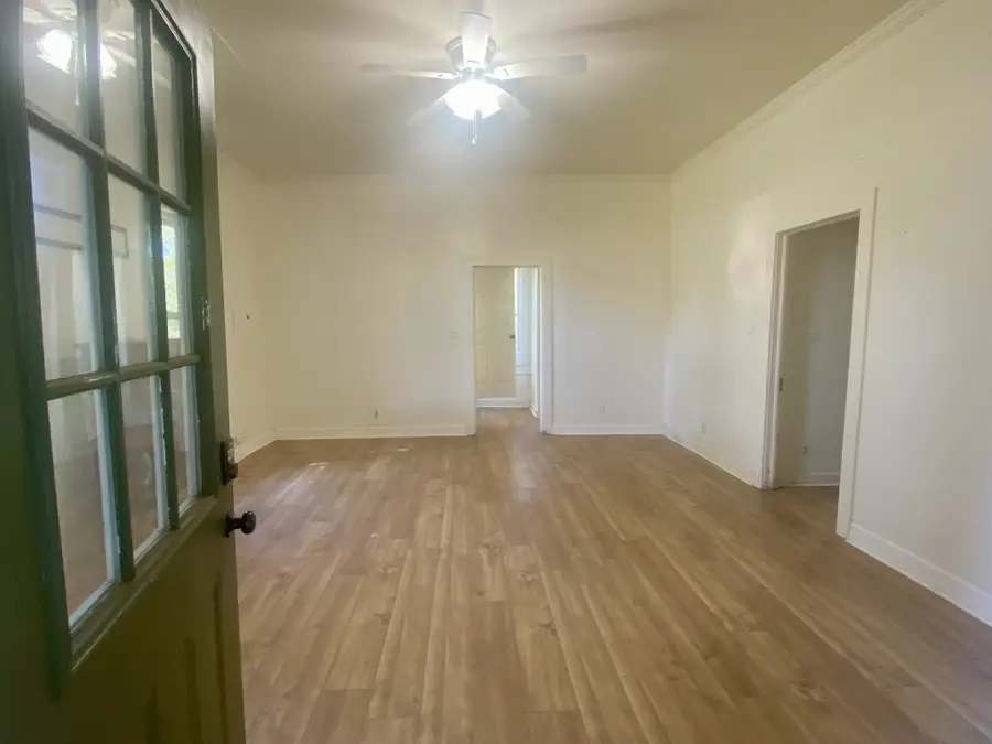214 W Poplar St, Pulaski, TN 38478 - #2