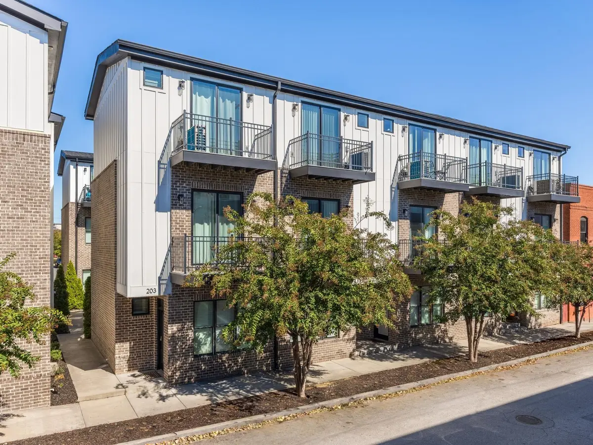 205 W 16th Street, Chattanooga, TN 37408 - #1