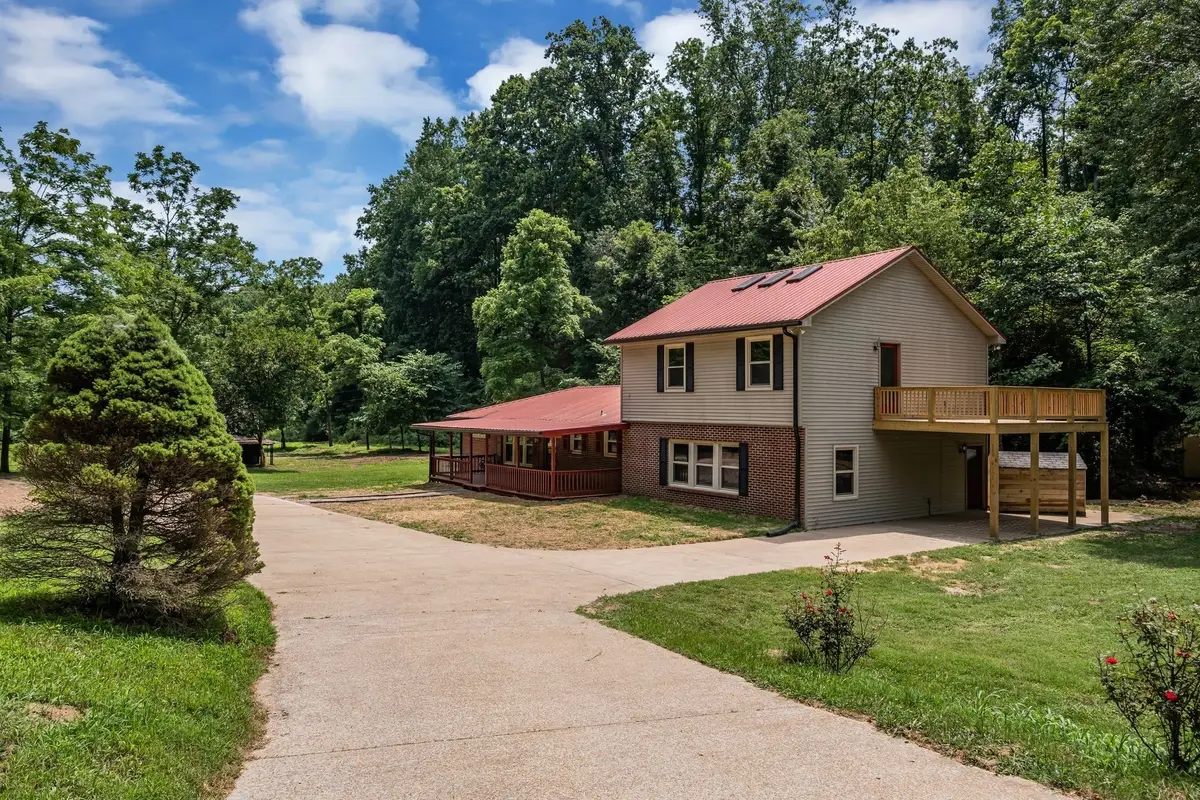 5940 Hassells Creek Ln, Centerville, TN 37033 - #1