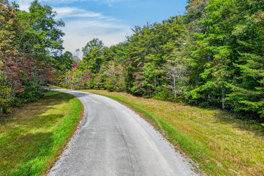 14 N Laurel Loop, Monterey, TN 38574 - #2
