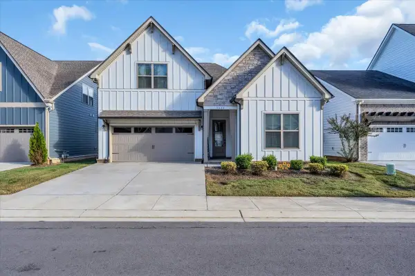 3626 Jacaranda Ln, Murfreesboro, TN 37129
