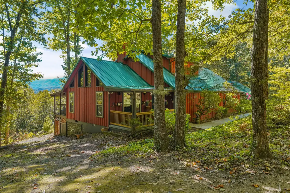 2848 Mountain Blvd, Sevierville, TN 37876 - #1