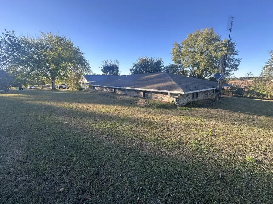 78 Union Hill Rd, Loretto, TN 38469 - #3