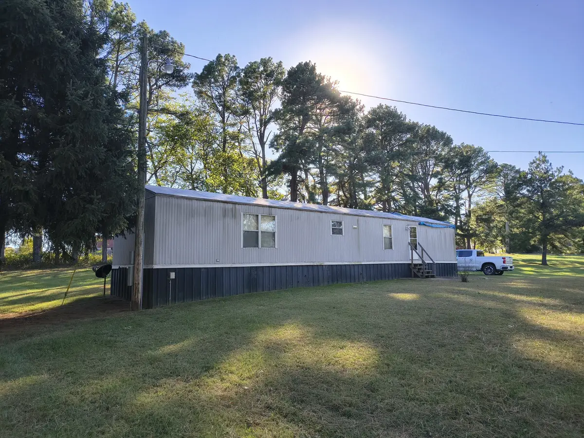5564 Highway 41 N, Cedar Hill, TN 37032 - #1
