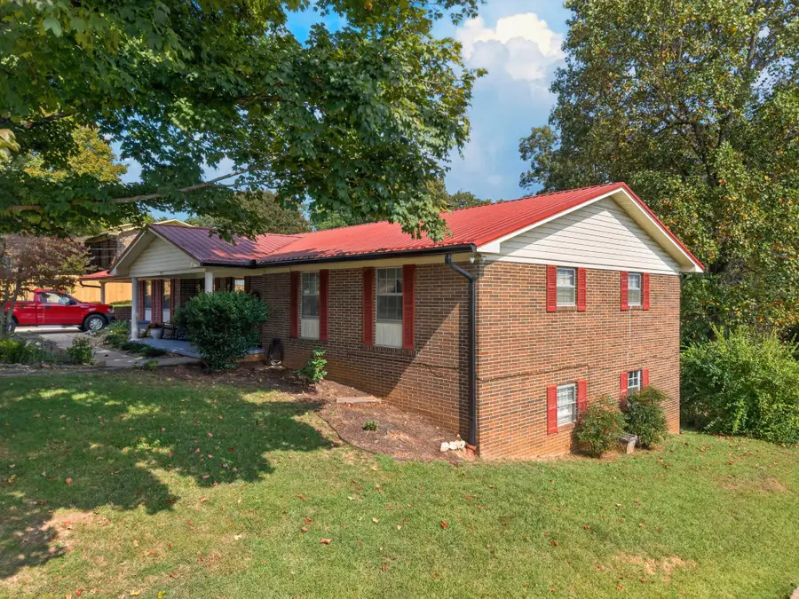 3523 Wedgewood Dr, Morristown, TN 37814 - #2