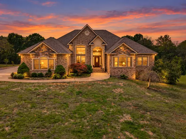 108 Cathey Rd, Wartrace, TN 37183