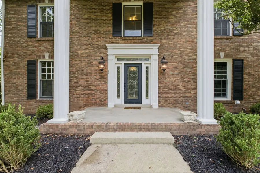 2812 Wakefield Dr, Clarksville, TN 37043 - #2