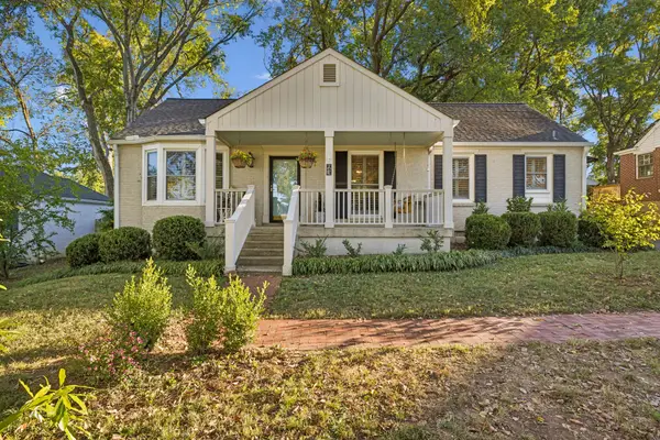 843 Crestridge Dr, Nashville, TN 37204