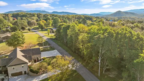 15 Allenridge Drive, Sevierville, TN 37876
