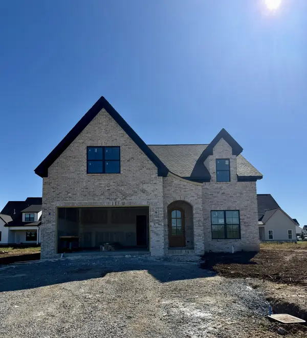 4124 Flanders Dr, Murfreesboro, TN 37127