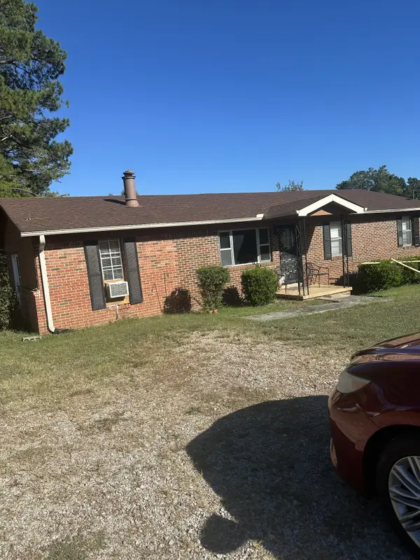 1335 Rochelle Rd, Jackson, TN 38301