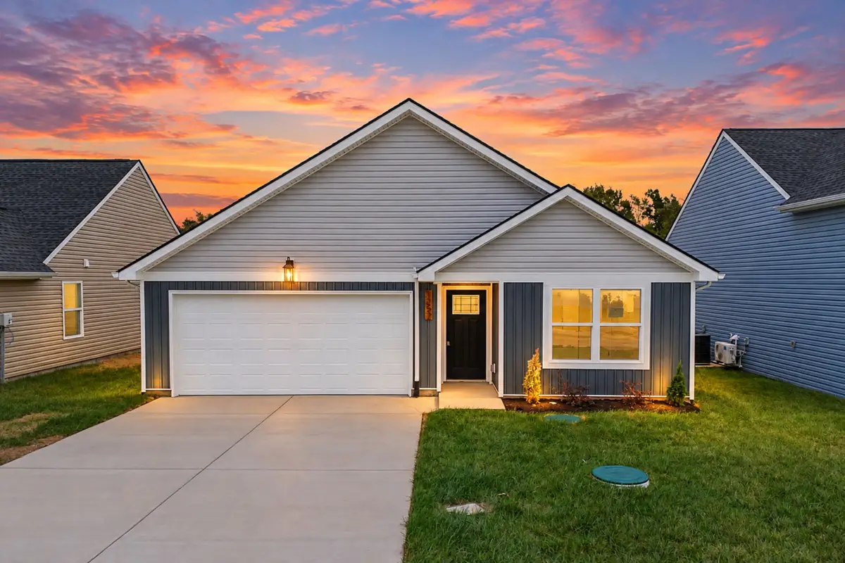 1252 East Heflin St, Cedar Hill, TN 37032 - #1