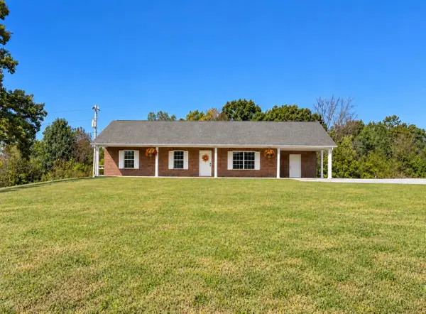 25 Hopewell Estates Ln, Erin, TN 37061