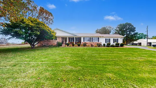 3350 Elkhorn Rd, Paris, TN 38242