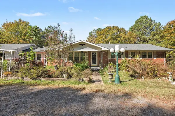 2483 Slayden Marion, Cumberland Furnace, TN 37051
