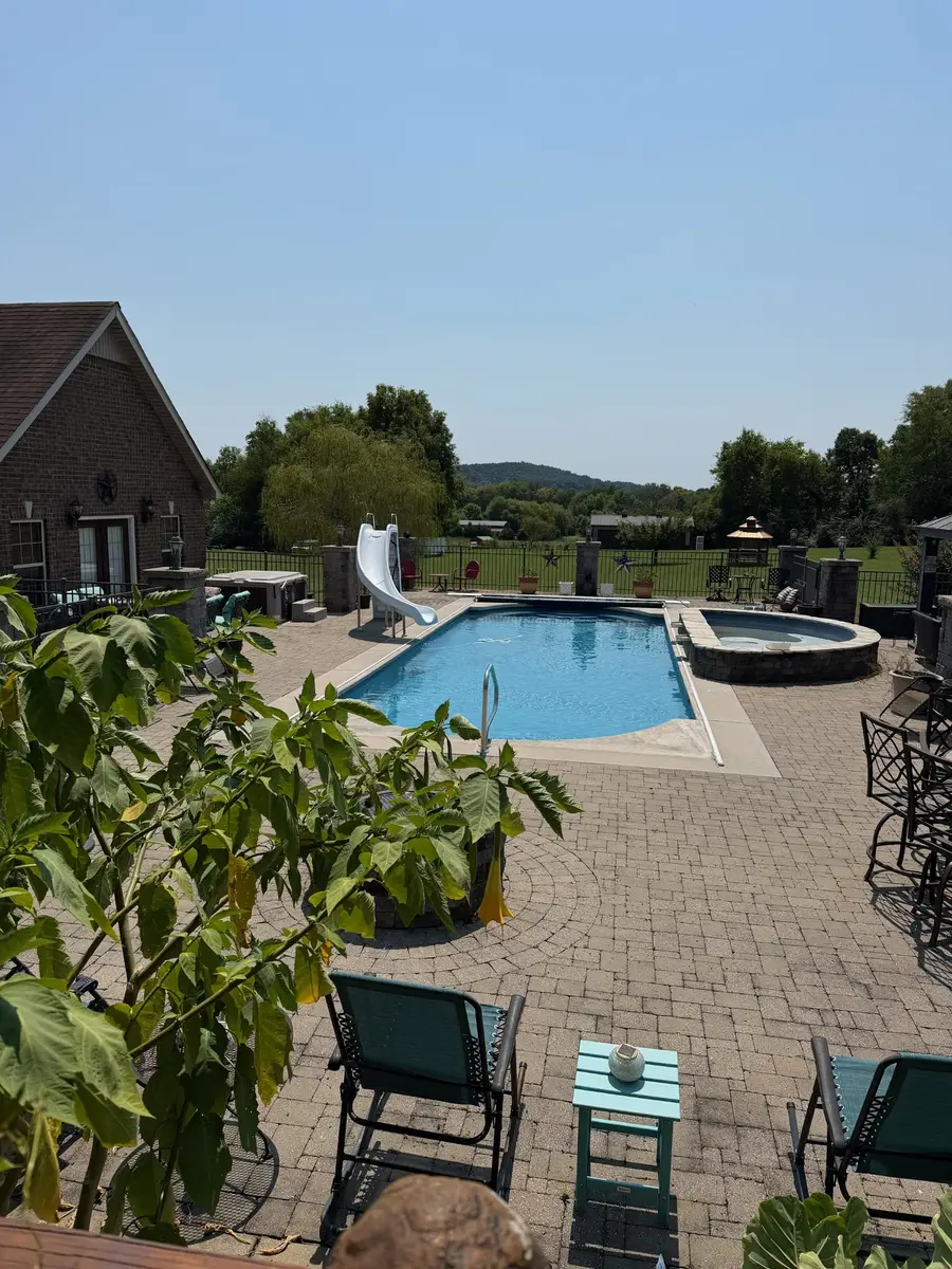2686 Hwy 64 E, Wartrace, TN 37183 - #2