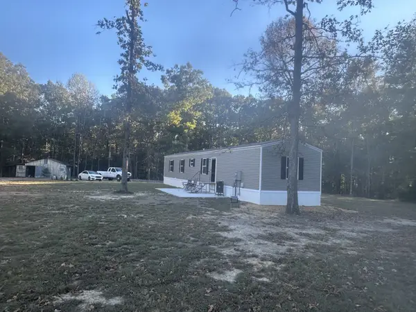 25 Ward Rd, Loretto, TN 38469