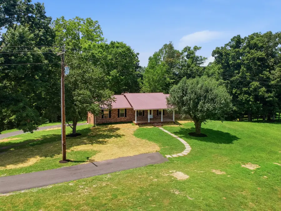 3500 Shepardsville Hwy, Bloomington Springs, TN 38545 - #2