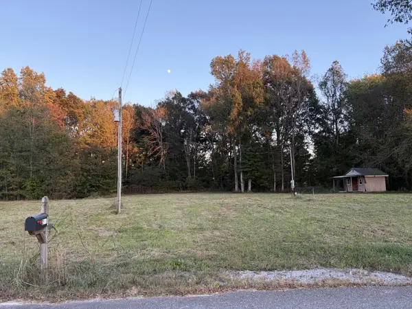 284 Prater Town Rd, McMinnville, TN 37110