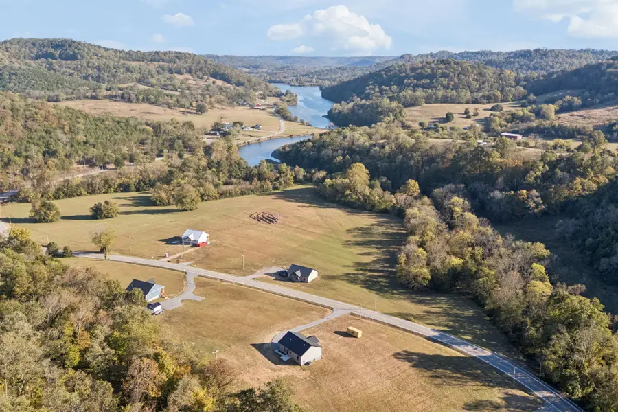 990 Wartrace Hwy, Pleasant Shade, TN 37145 - #2
