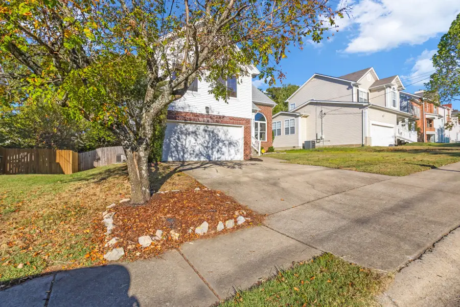 5652 Chestnutwood Trl, Hermitage, TN 37076 - #2