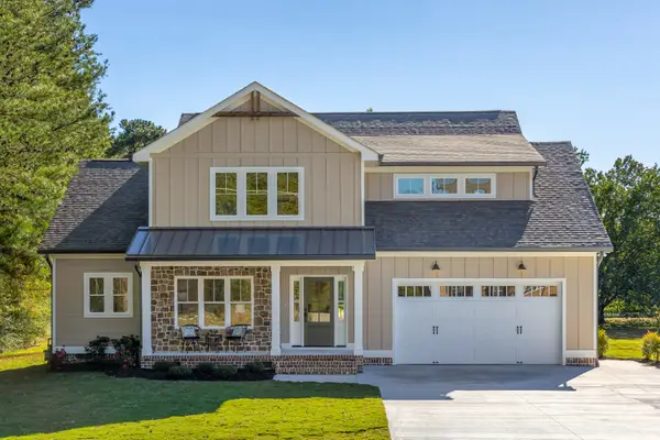 9324 Houston Ln, Ooltewah, TN 37363