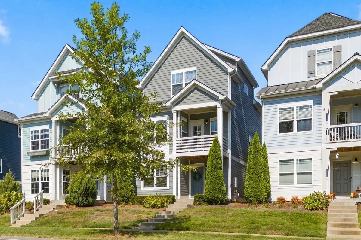 734 Bellevue Rd, Nashville, TN 37221 - #1