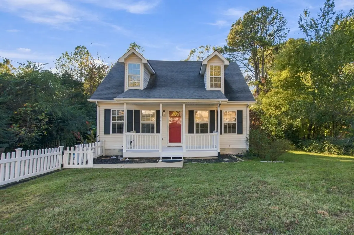 921 Jordan Cir, White Bluff, TN 37187 - #1
