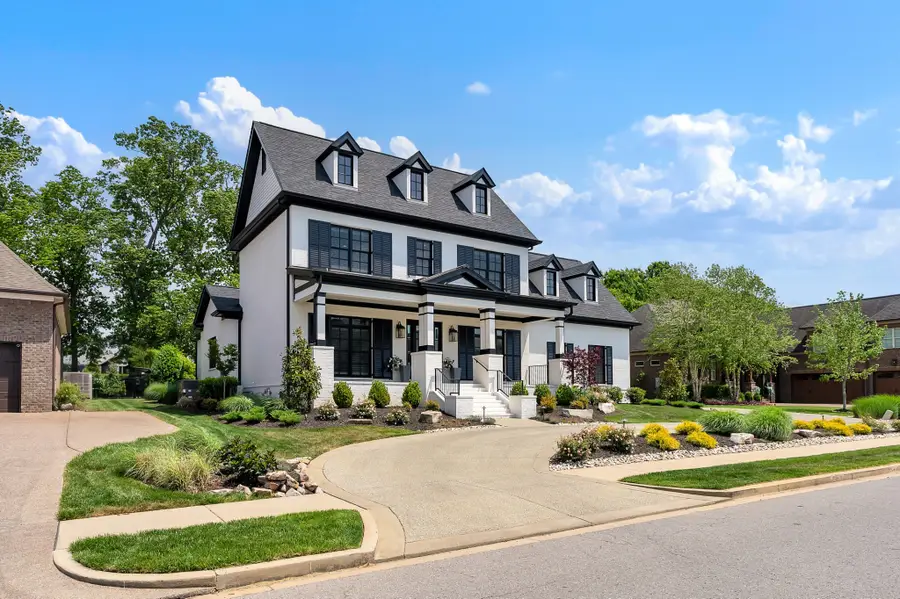 1483 Boardwalk Pl, Gallatin, TN 37066 - #3