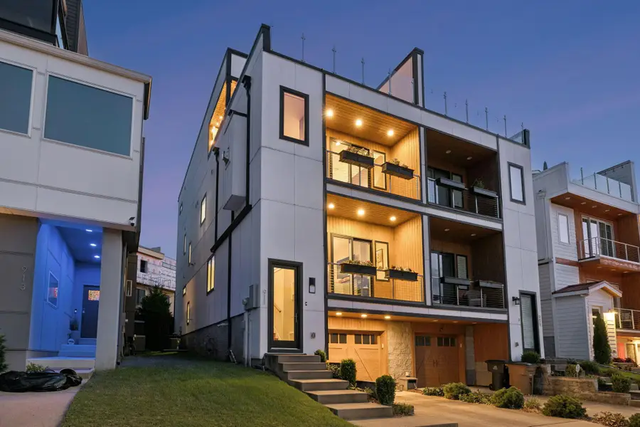 911 Southside Pl, Nashville, TN 37203 - #2