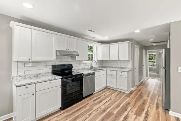 721 Taylor Rd, Manchester, TN 37355